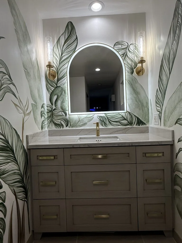 Los Angeles Home Bathroom — detail 2